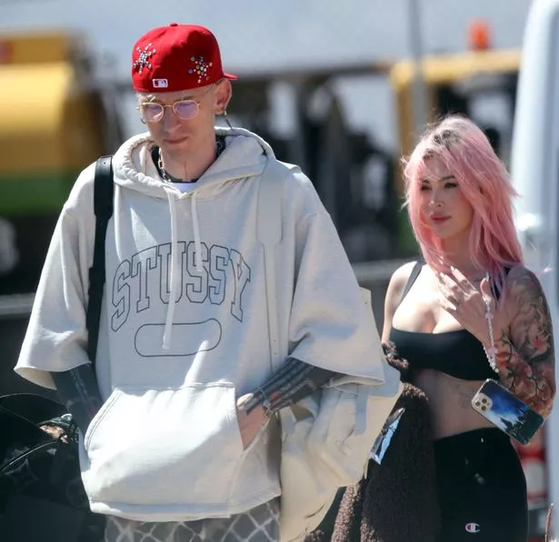 🩵Megan Fox🩵 on X: "Megan Fox and MGK were spotted arriving at an exclusive resort in Mexico on Monday, for a sunny getaway. https://t.co/GO0ycbJYMH" / X