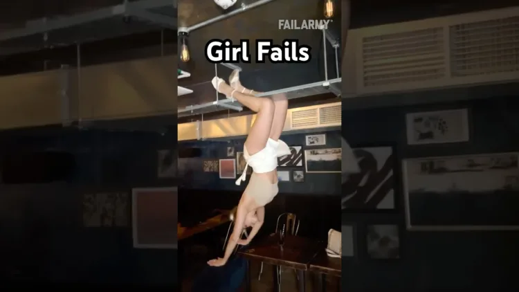 Funny Girl Fails – video