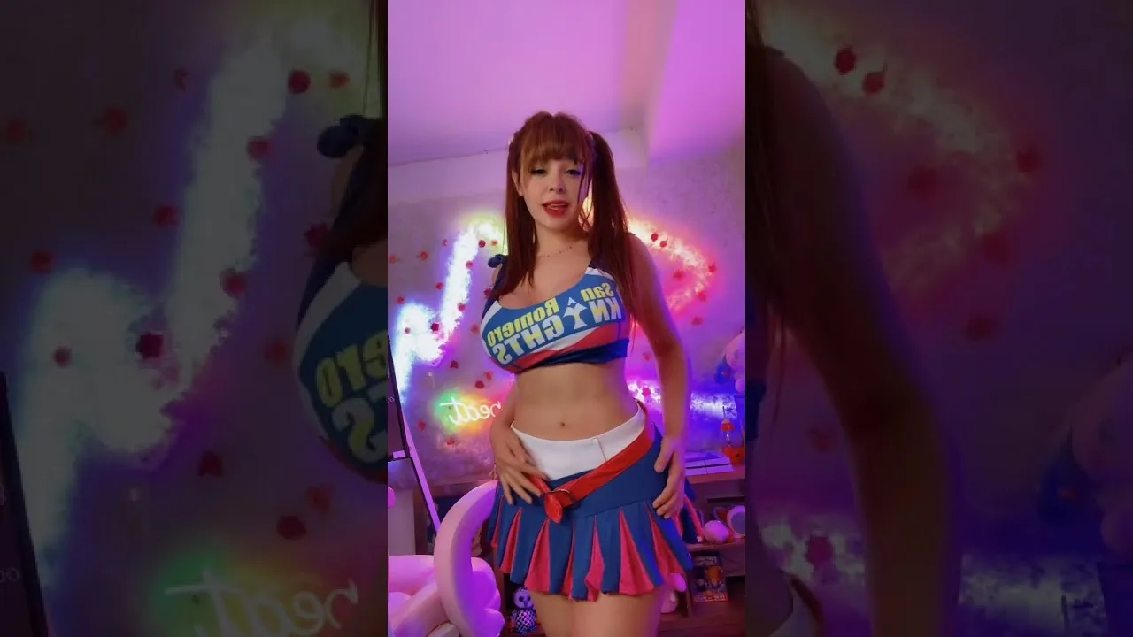 Cheerleader Swinging HIps – video