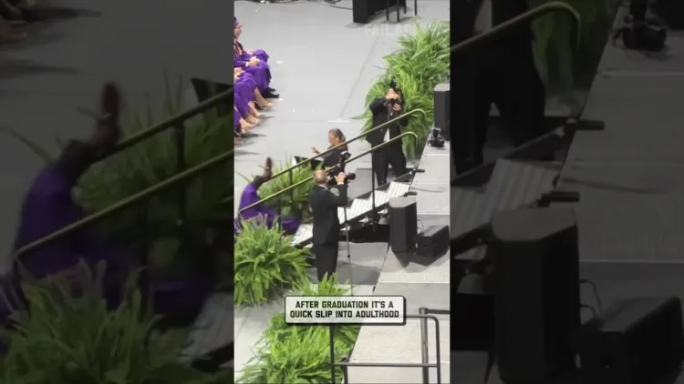 Graduation Fail – video