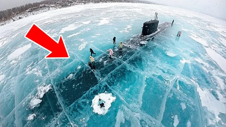 Submarine Found Strange Patterns Beneath Antarctica, Then It Vanished – video